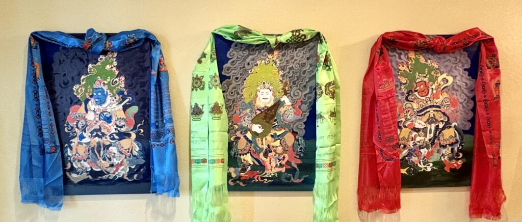 Photo of Paintings of Three of the Four Heavenly Kings.