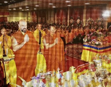 Photo of Venerable Mozhi and Venerable Tsemang guided the congregation in the Dharma Assembly.