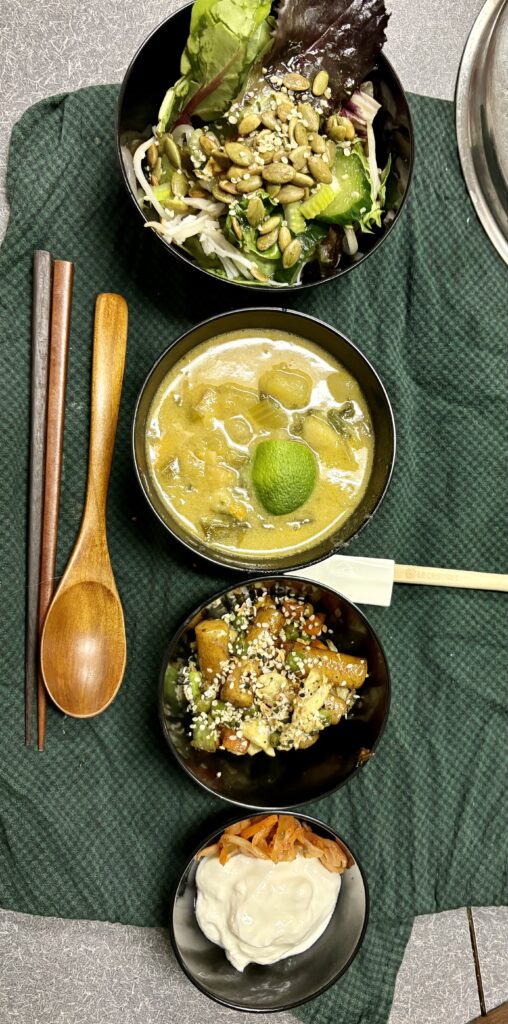 Photo of Lunch at April 2026 Meditation Retreat. 