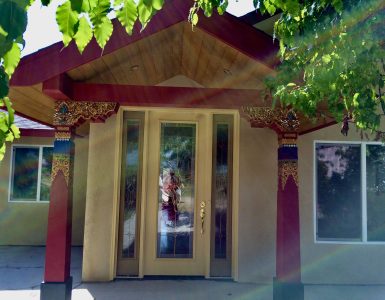 Entry to Holy Vajrasana Temple.