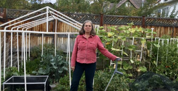 Photo of Gesang Suolang Rinpoche in her garden.