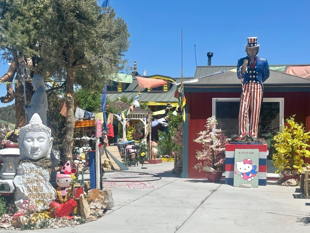 Photo of Lein Hoa Sanh (Lotus Flower Birth), a Vietnamese monastery located in Big Bear City.